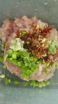 美味的酿香菇做法图解2)