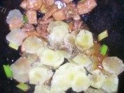 家常菜莴苣肉片做法图解6)