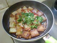 美味的麻辣米豆腐做法图解6)