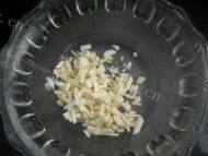 「DIY美食」蒜香荷兰豆做法图解2)
