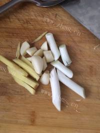 鲜美的肉片汤做法图解2)