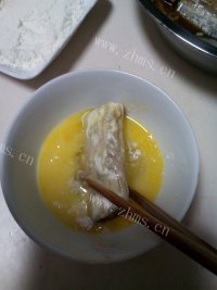 美味的煎带鱼做法图解5)