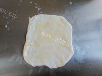 葱油饼做法图解6)