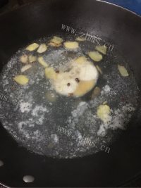 鲜美可口豌豆娃娃鱼做法图解4)