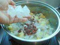 美味的苹果银耳糖水