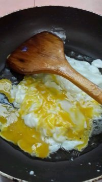 色香味俱全的番茄炒蛋做法图解1)