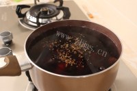 清脆爽口的酸梅汤做法图解8)
