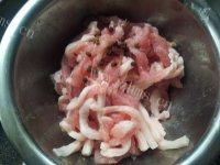 家常菜高笋炒肉丝做法图解3)