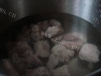 有营养的黄豆排骨汤做法图解4)