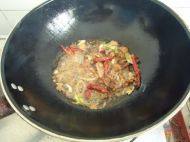 「DIY美食」花菜炒肉做法图解5)