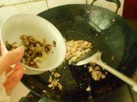 「DIY美食」肉末茄子做法图解9)