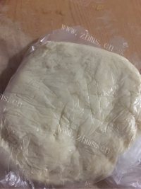 好吃的牛角面包做法图解2)