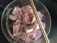 好吃的豆豉蒜香蒸排骨豆腐做法图解1)