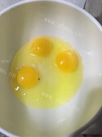 独特的鸡蛋糕做法图解3)
