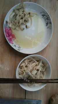 喷香的干煸杏鲍菇做法图解4)