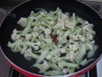 家常菜番茄有机菜花做法图解4)