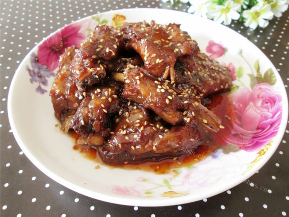 芳香四溢的糖醋排骨
