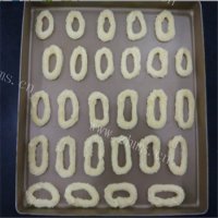 诱人的罗马盾牌饼干做法图解5)
