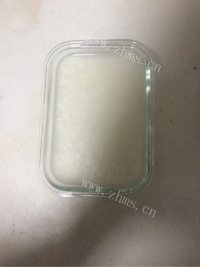 美味的肉松卷寿司做法图解1)
