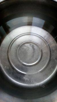 诱人的凉拌苦瓜做法图解4)