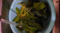 美味的菠菜鸡蛋羹做法图解1)