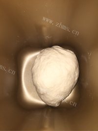 自制黄桃披萨做法图解1)