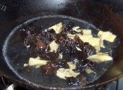 家常菜冬笋肉片做法图解5)