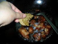 健康美食之红烧猪脚做法图解8)
