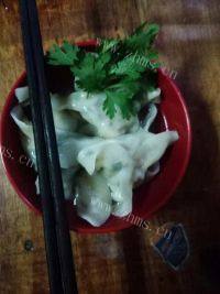 美味可口的鲜肉水饺做法图解8)