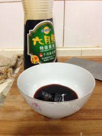 美味的白灼大虾做法图解5)