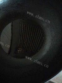 美味的鲫鱼豆腐汤做法图解3)
