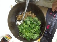 可口的东北香辣肉丝做法图解6)
