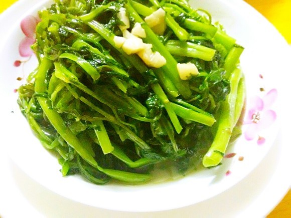 美味的蒜泥空心菜