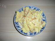「绿色食物」蒜苗炒鸡蛋做法图解2)
