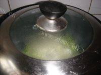 家常菜丝瓜炖豆腐做法图解6)