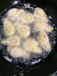 美味的香酥鸡翅根做法图解10)