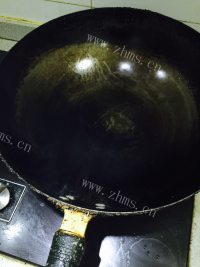 可口的私房秘制红烧肉做法图解7)