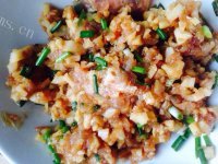 自制牛肉馅饼做法图解3)