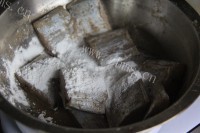 唇齿留香的糖醋带鱼做法图解6)
