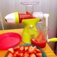 诱人的草莓酱做法图解3)