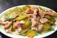 苦瓜炒肉片（简单版）