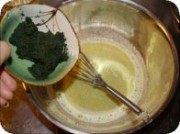 自制艾草戚风做法图解2)