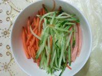 紫菜包饭做法图解5)