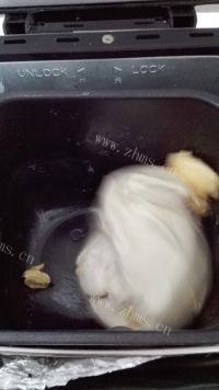 自制黑芝麻土司做法图解3)