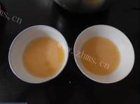 特下饭的双色戚风蛋糕做法图解3)