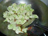 家常菜剁椒菜花做法图解4)