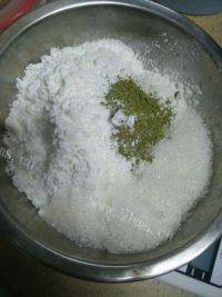 美味的绿茶雪媚娘做法图解1)