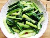 家常菜香辣黄瓜做法图解1)