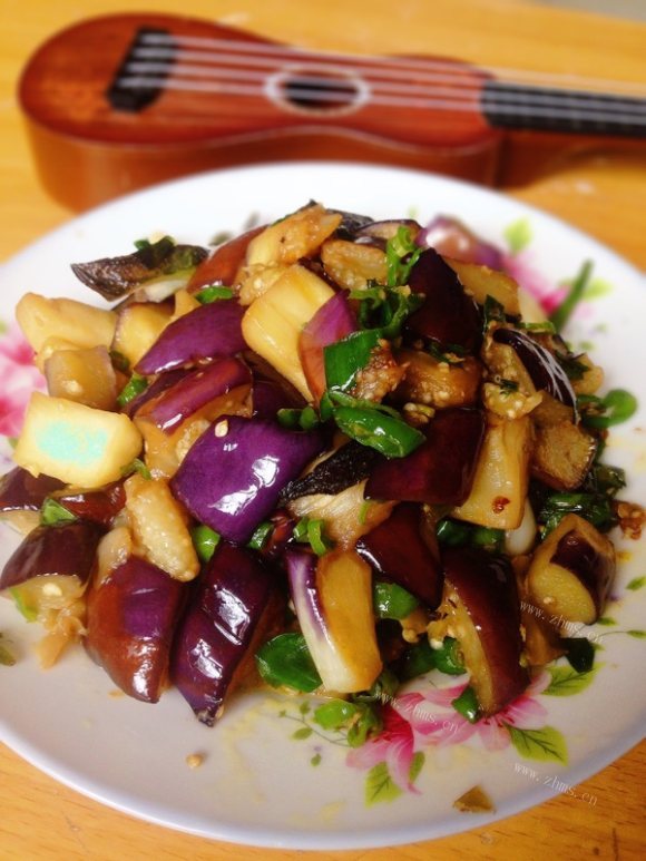 家常鱼香茄子