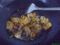 好吃的香菇炖鸡腿做法图解10)